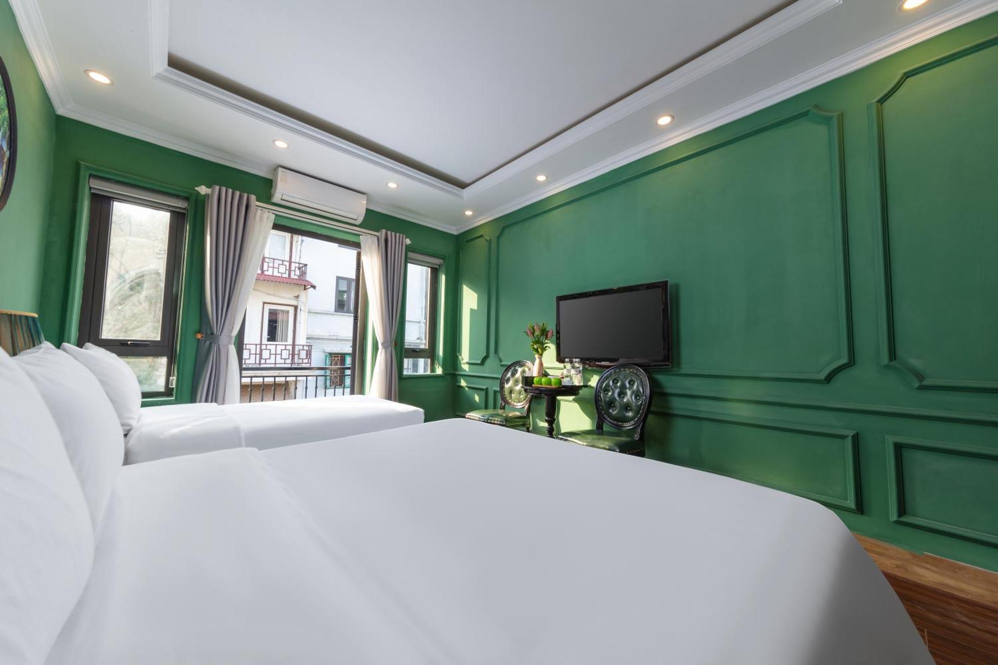 Madelise Adora Hotel & Travel Ханой Екстериор снимка