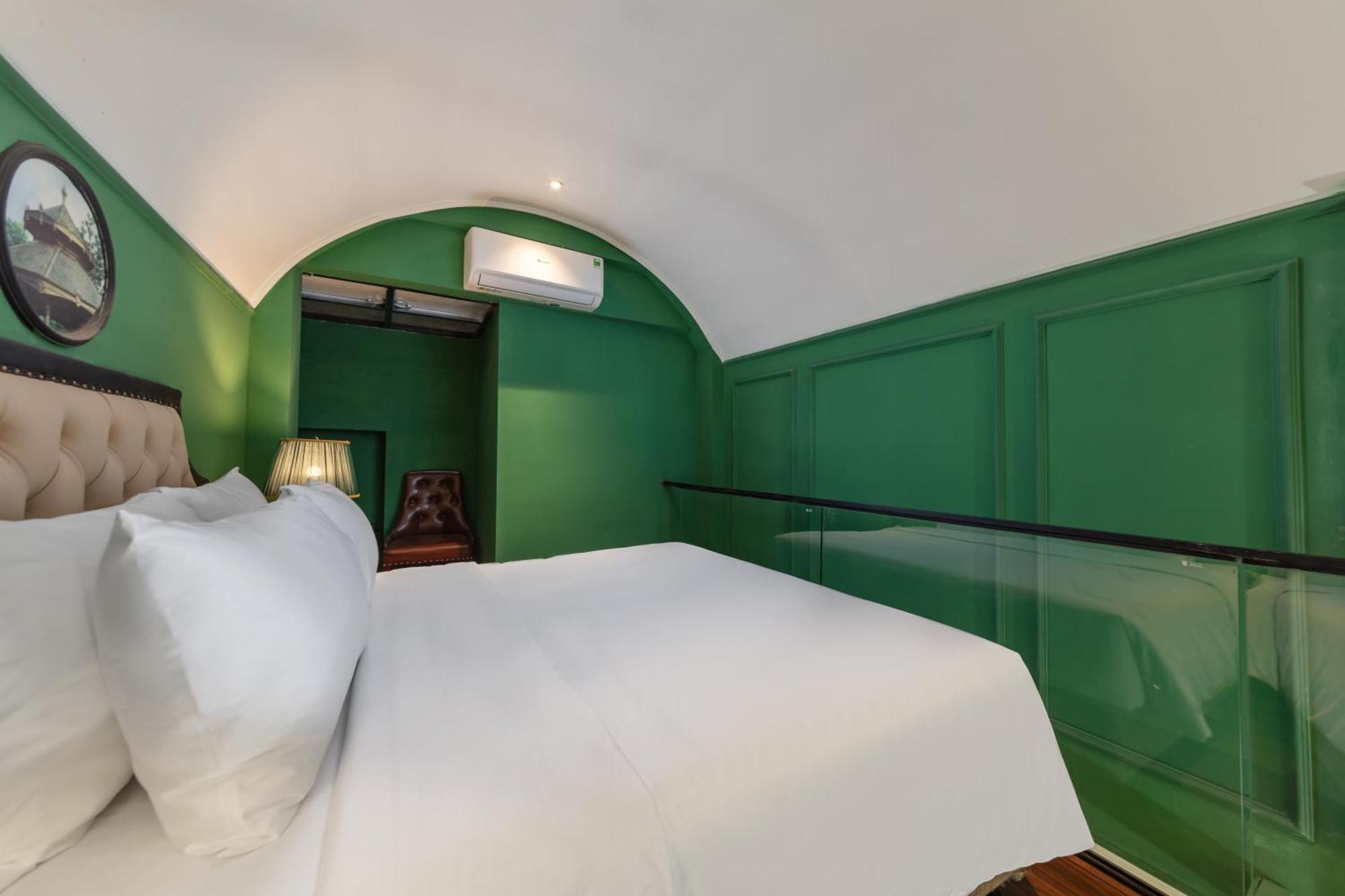 Madelise Adora Hotel & Travel Ханой Екстериор снимка