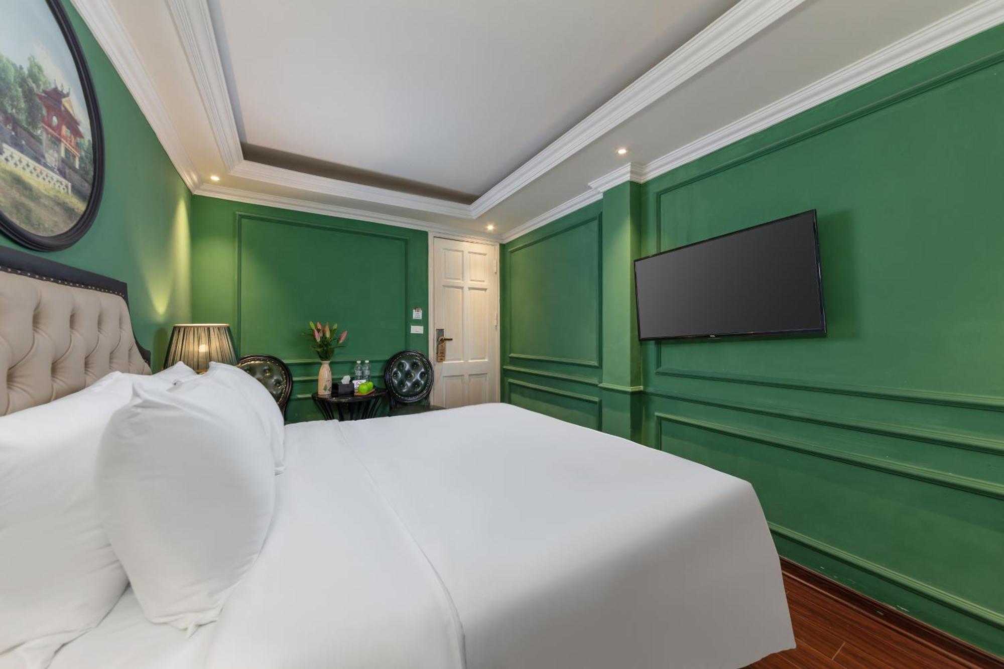 Madelise Adora Hotel & Travel Ханой Екстериор снимка
